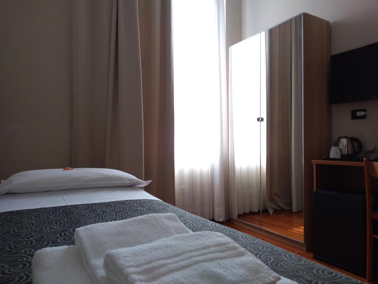 Hotel Twenty Nine ジェノヴァ エクステリア 写真